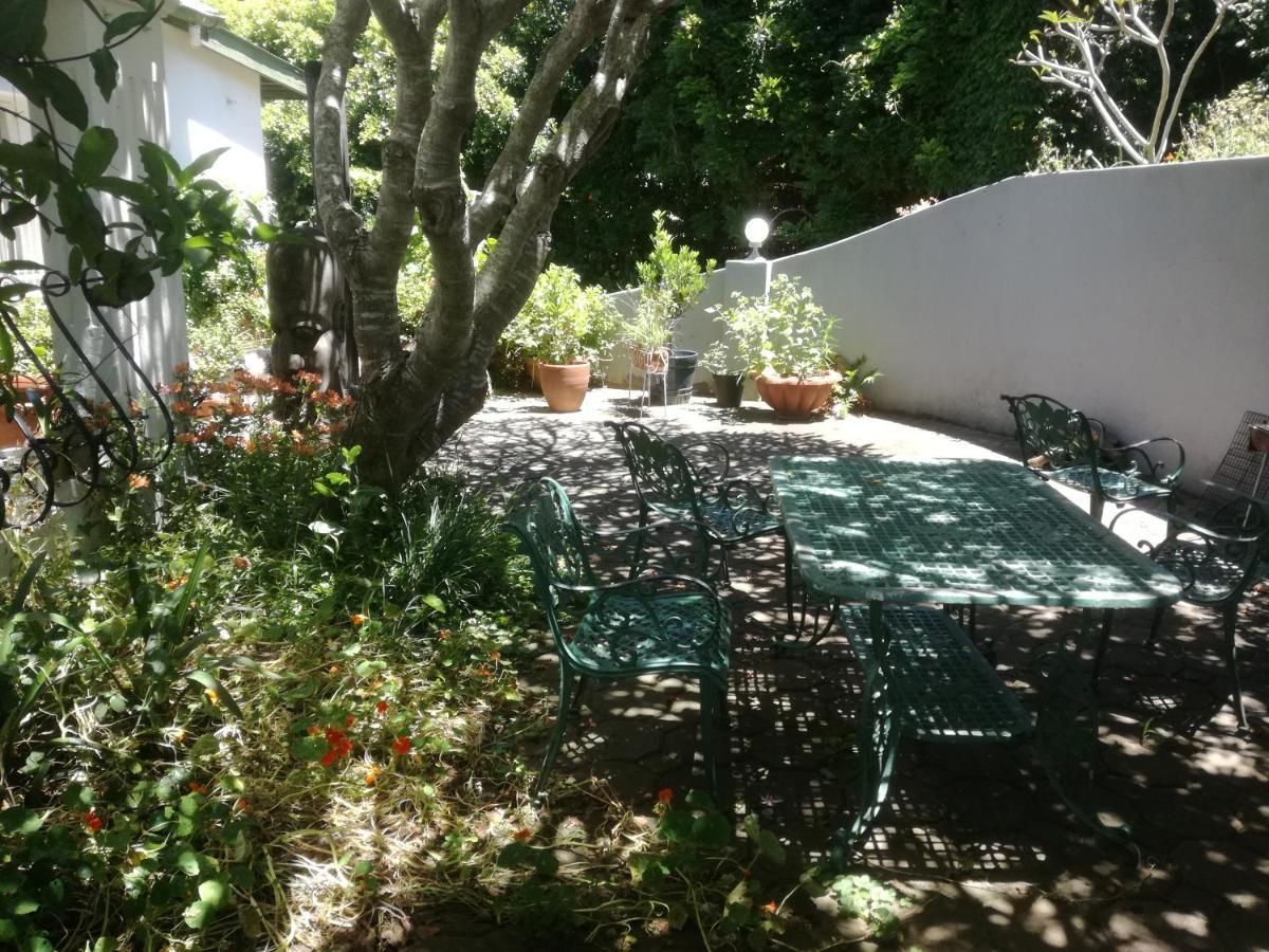 Valley Guest House Port Elizabeth Exterior foto