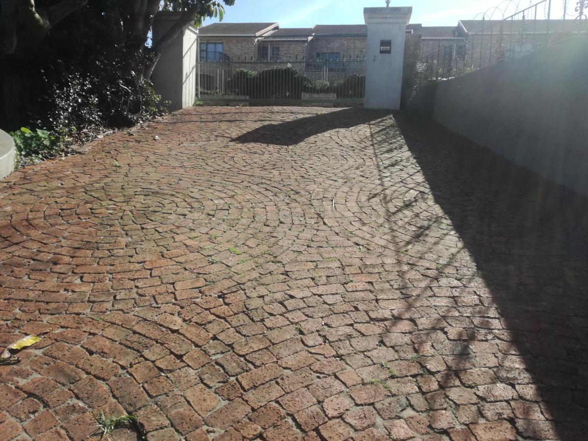 Valley Guest House Port Elizabeth Exterior foto